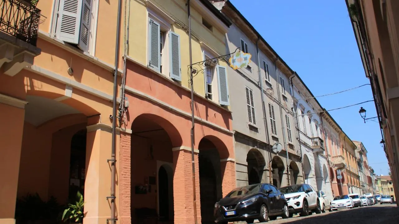 Affittacamere Adelphia Guastalla 0*,